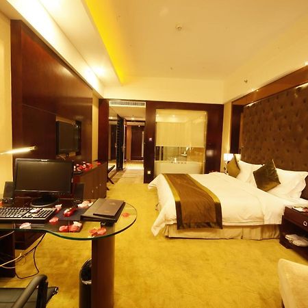 שונדה Foshan Royal Prince Hotel מראה חיצוני תמונה