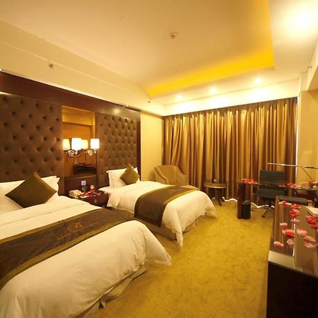 שונדה Foshan Royal Prince Hotel מראה חיצוני תמונה
