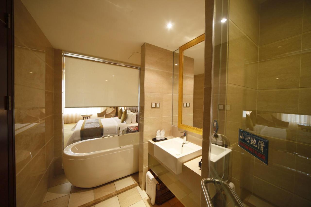 שונדה Foshan Royal Prince Hotel מראה חיצוני תמונה